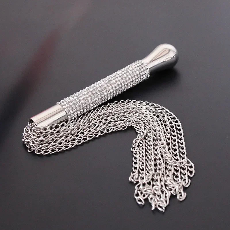 Short Horse Riding Crop with Crystal Handle and Chain Tassel – image 3
