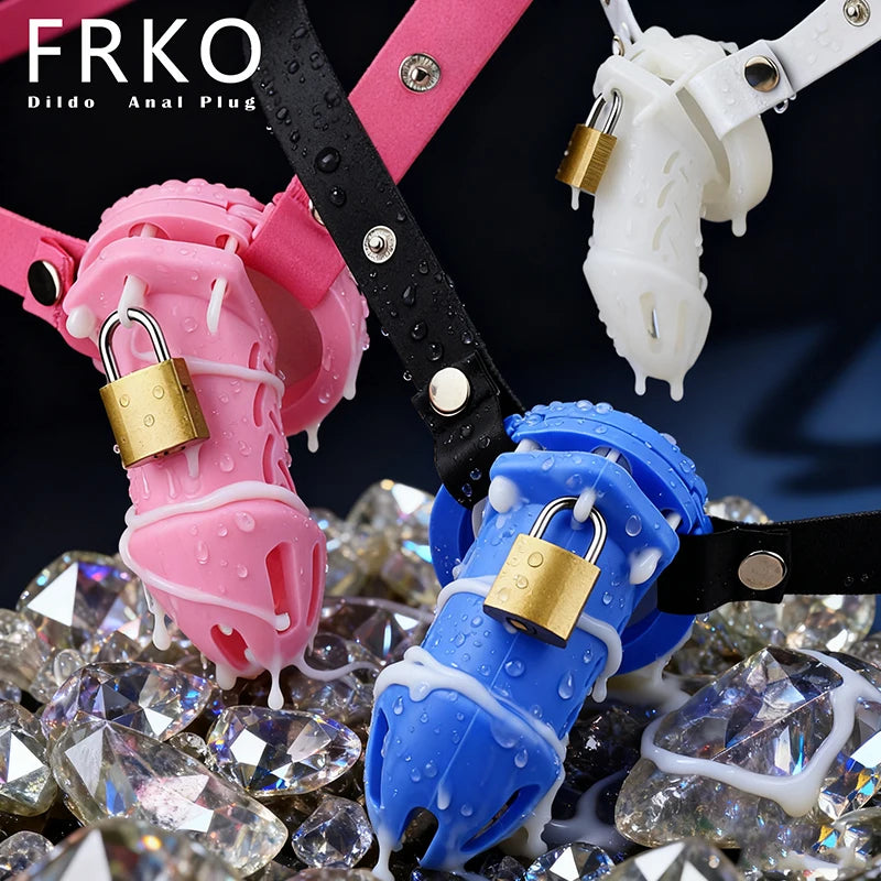 Silicone Male Chastity Cage with 5 Penis Rings – image 3