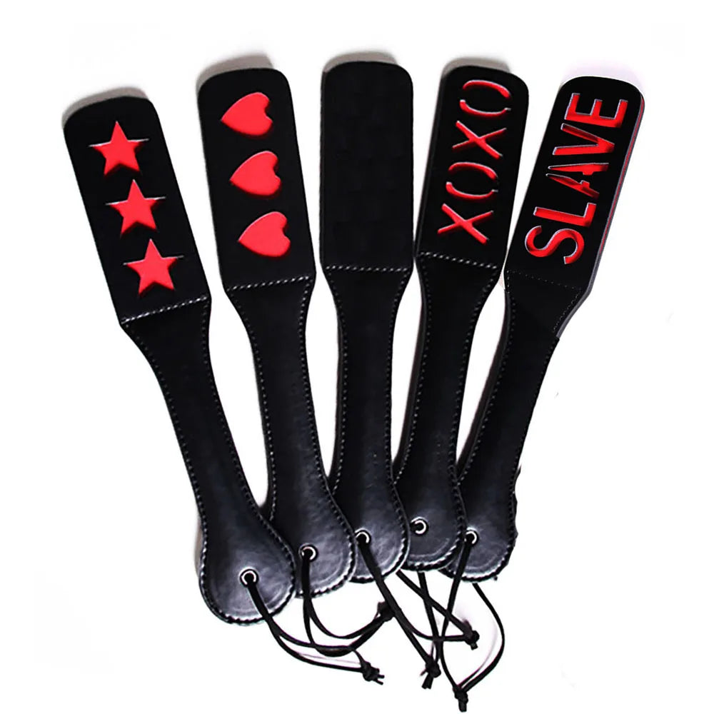 Hollow-Out BDSM Paddle With Split Flogger – image 1